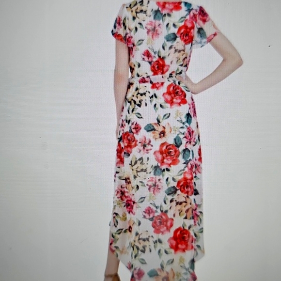 NWT Julia Jordan Floral High-Low Faux Wrap Dress Size 14 Ivory Multi - Picture 2 of 16
